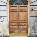 Vatican Stop Διαμέρισμα *
